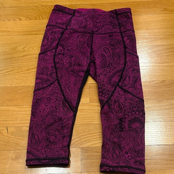 lululemon athletica Pants - Lululemon Athletica Paisley Print Pants - Fuchsia and Black
